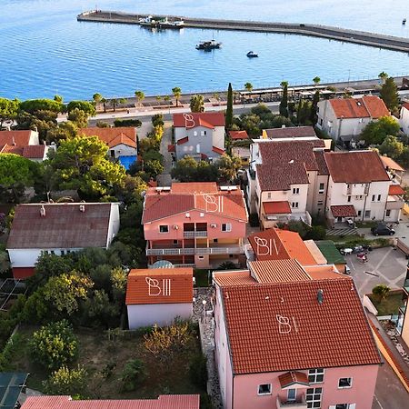 Apartments Bella Sky II Новаля Екстер'єр фото