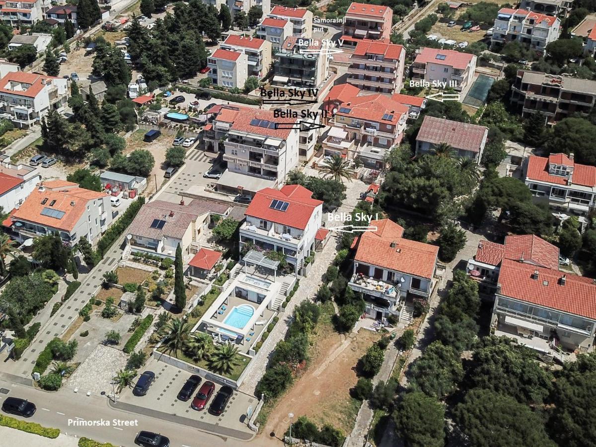 Apartments Bella Sky II Новаля Екстер'єр фото